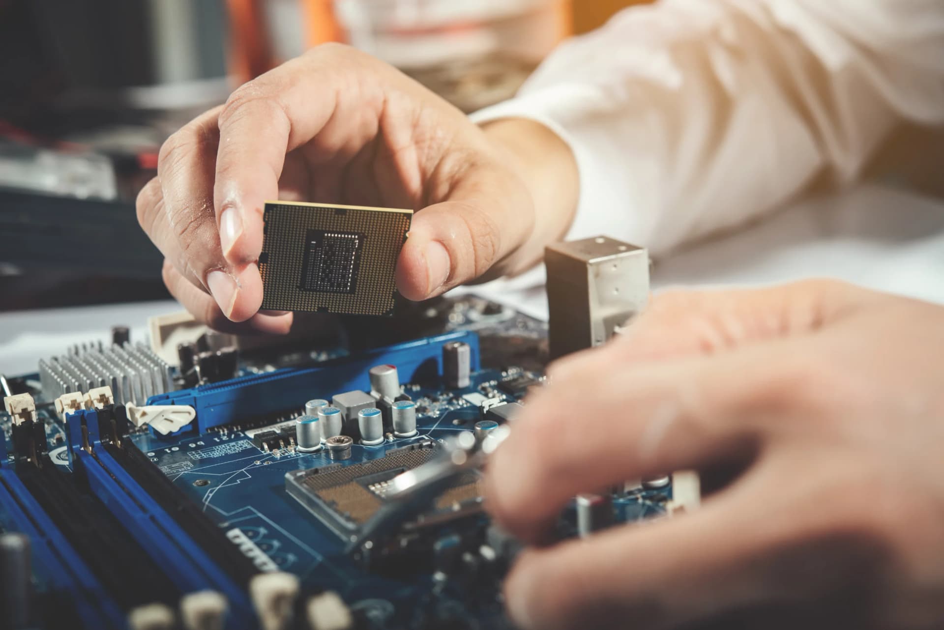 Navigating the World of Hard-to-Find Electronic Parts
